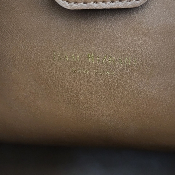 Isaac Mizrahi Tan & Brown Leather Crossbody Bucket Bag - Picture 9 of 9